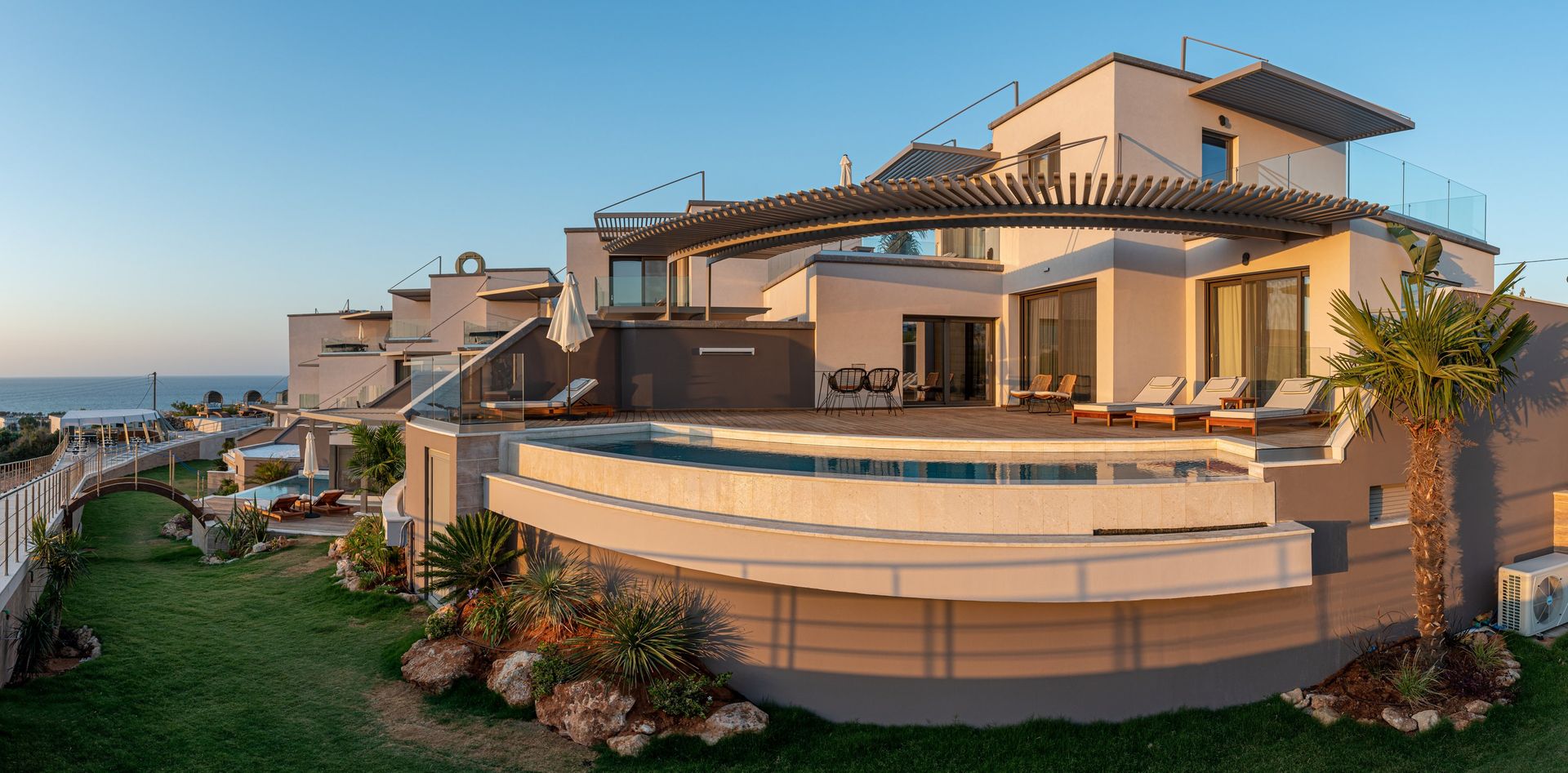 Onira Suite Dreams Crete