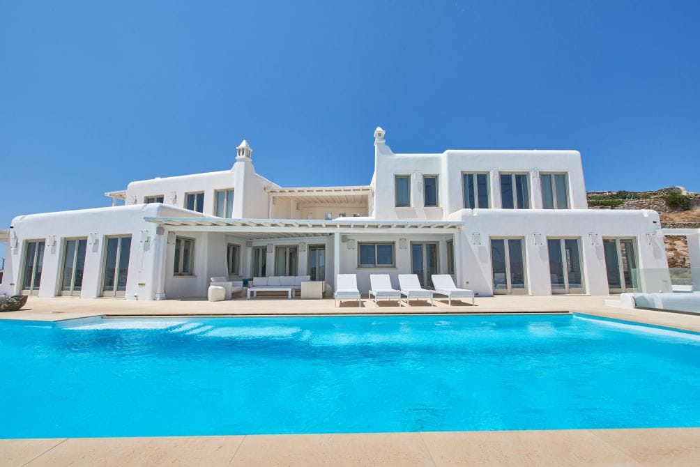 Mykonos On The Rocks