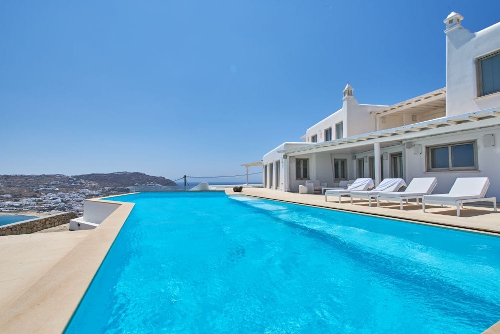 Mykonos On The Rocks