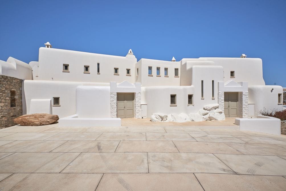 Mykonos On The Rocks