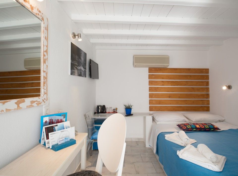 Orpheas Rooms Mykonos