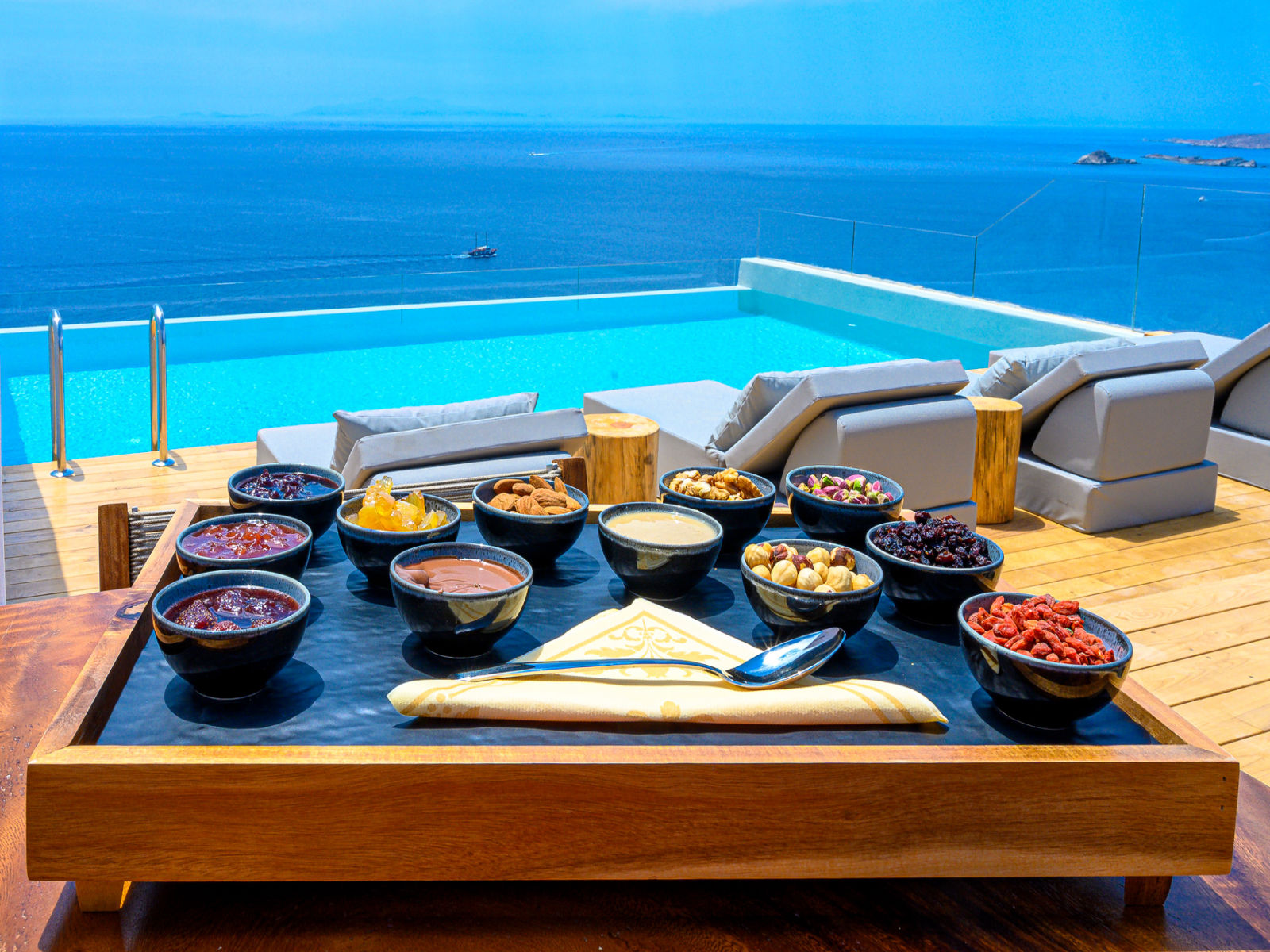 Alissachni Mykonos