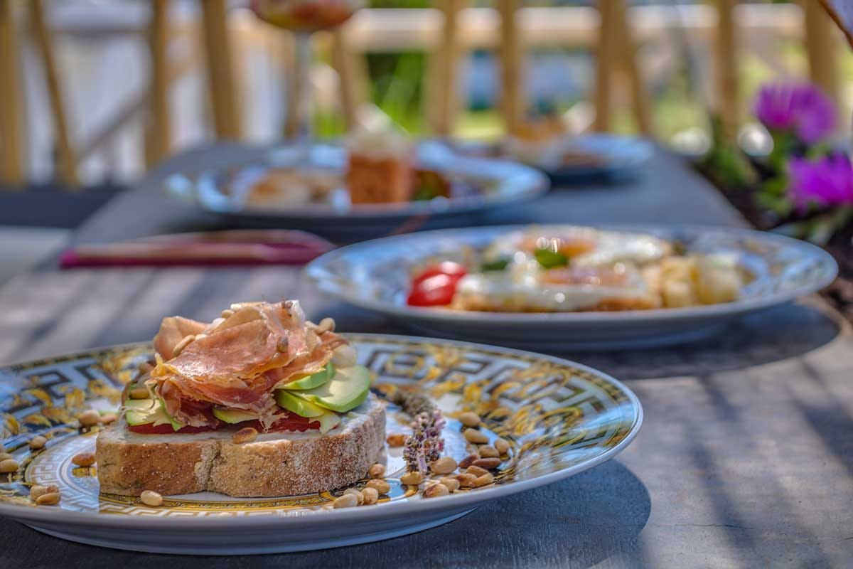 Ow Andros Luxury Suites