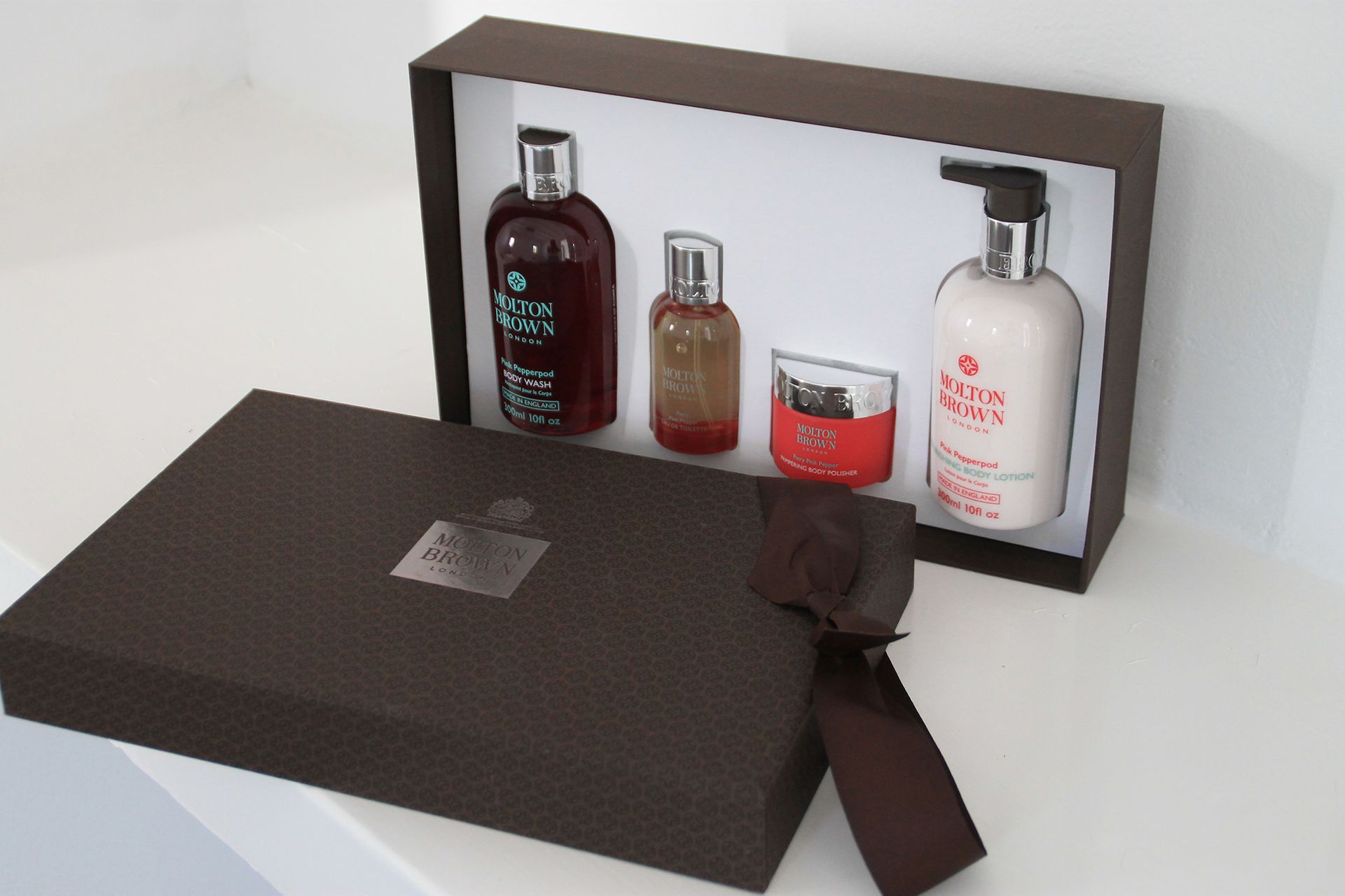 Ow Andros Luxury Suites