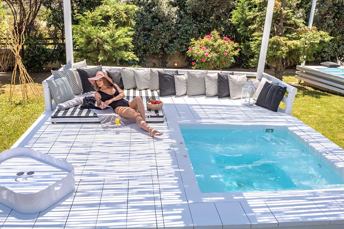 Ow Andros Luxury Suites