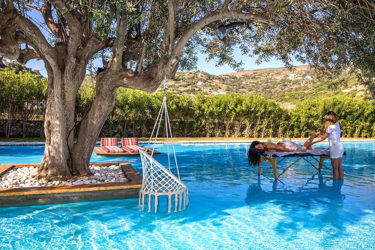 Ow Andros Luxury Suites