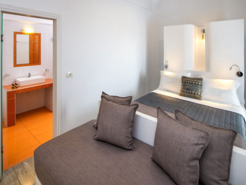Alizea Villas & Suites