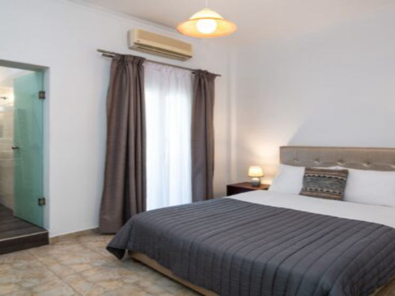 Alizea Villas & Suites