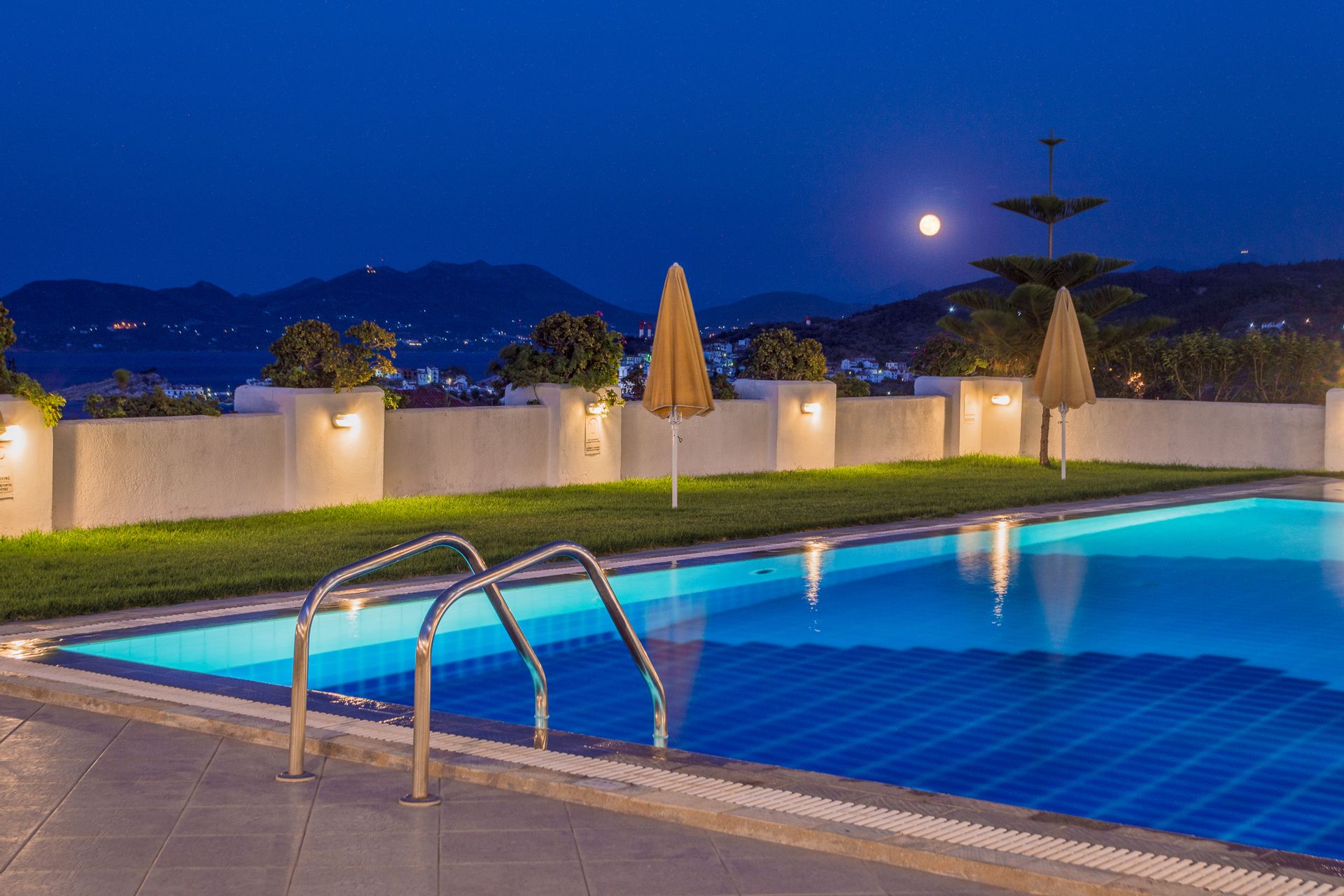 Penny Luxury Apartments Samos