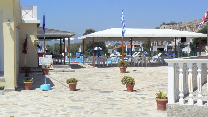 Plubis Apartments Zakynthos