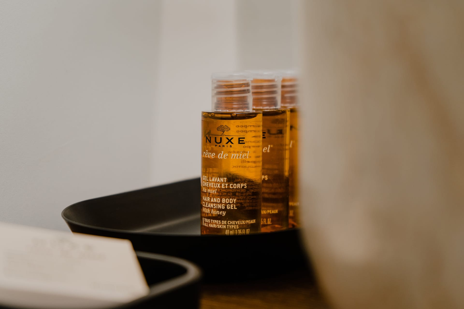 Polis of Naxos Stylish Suites