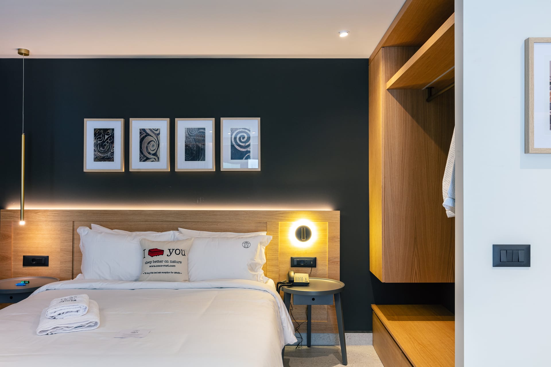 Porta Suites