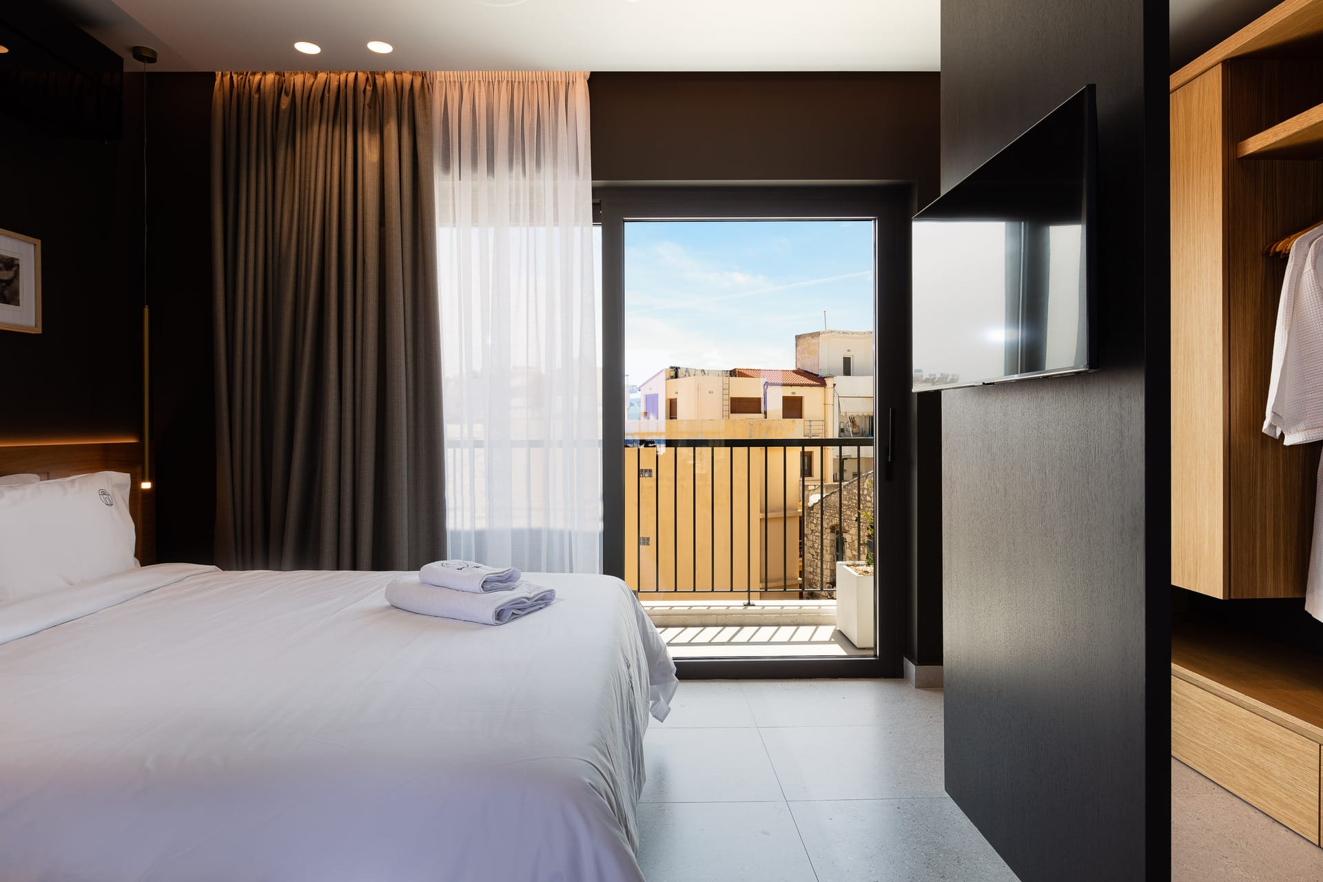 Porta Suites
