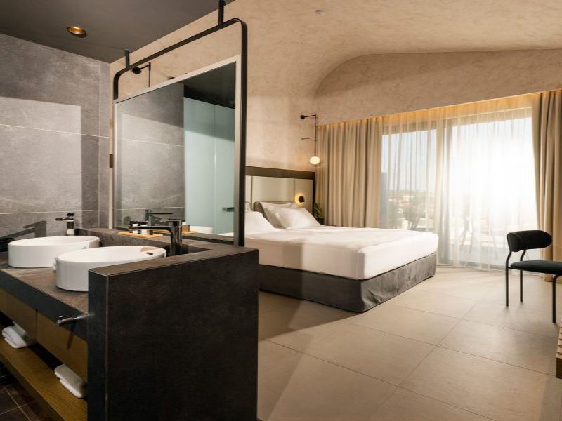 Anasa Luxury Resort