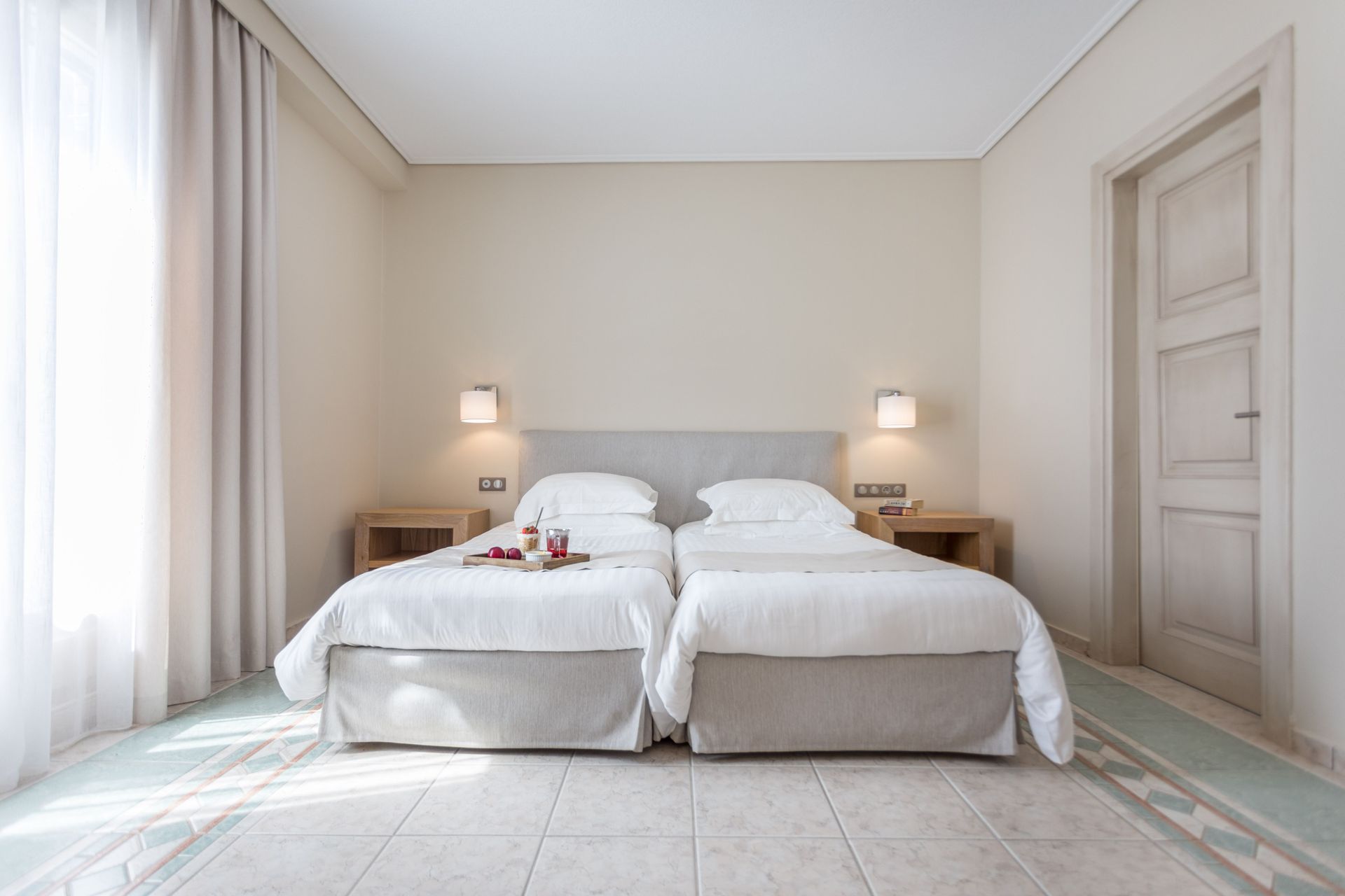 OLD - Porto Naxos Hotel