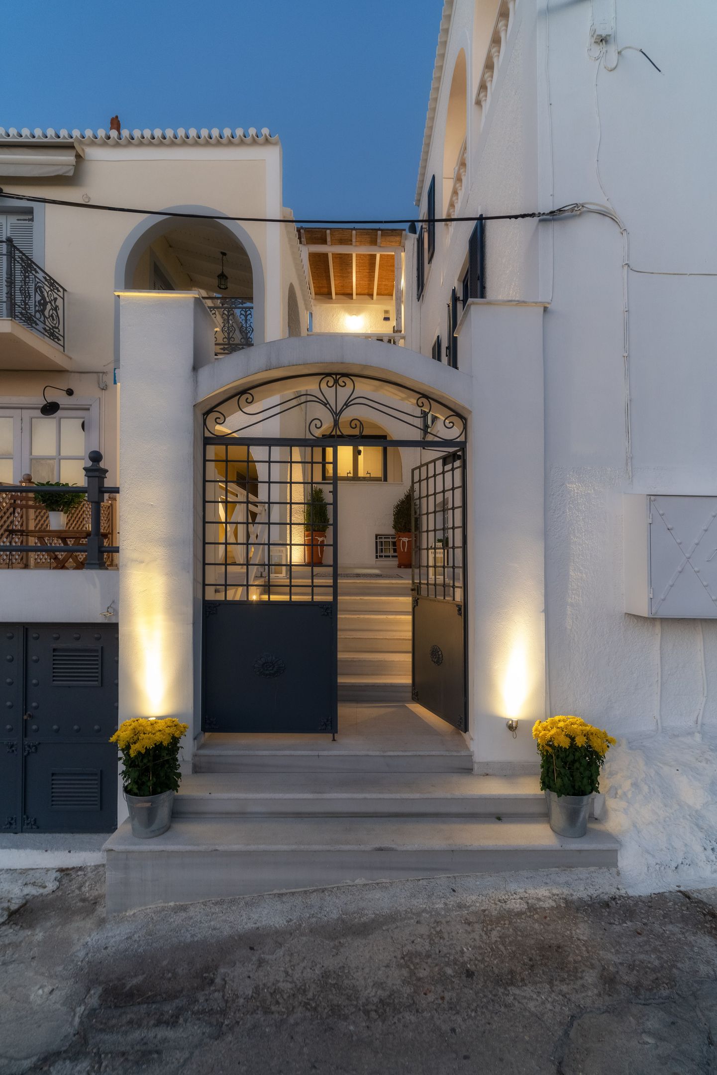 Porto Vecchio Luxury Suites Spetses