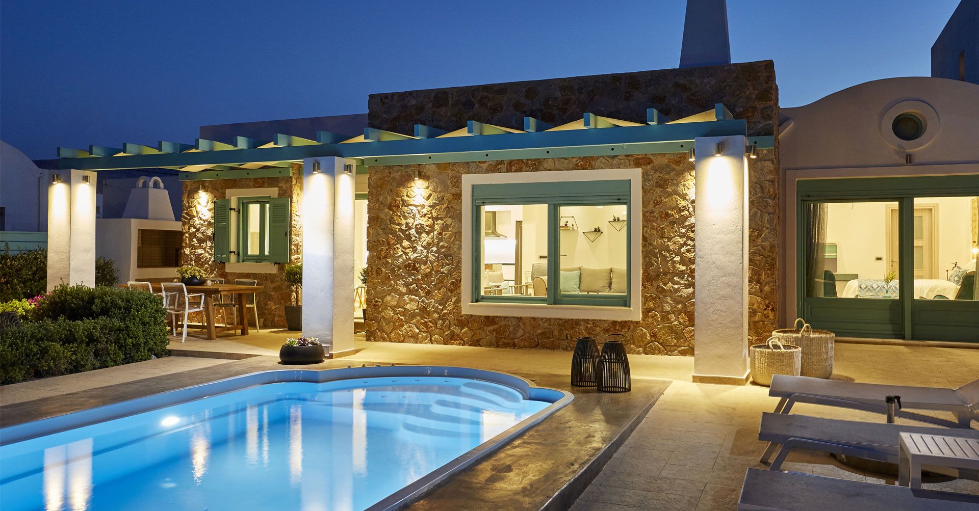 Almyriki Beach Villa Santorini