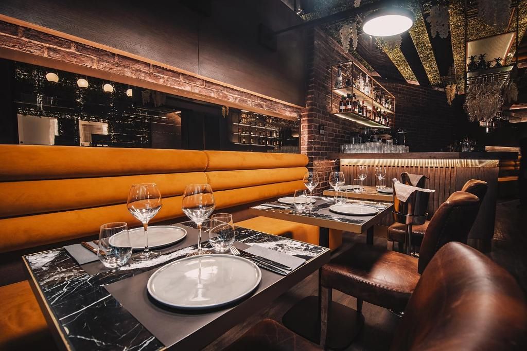 Project 3 Urban Chic Hotel