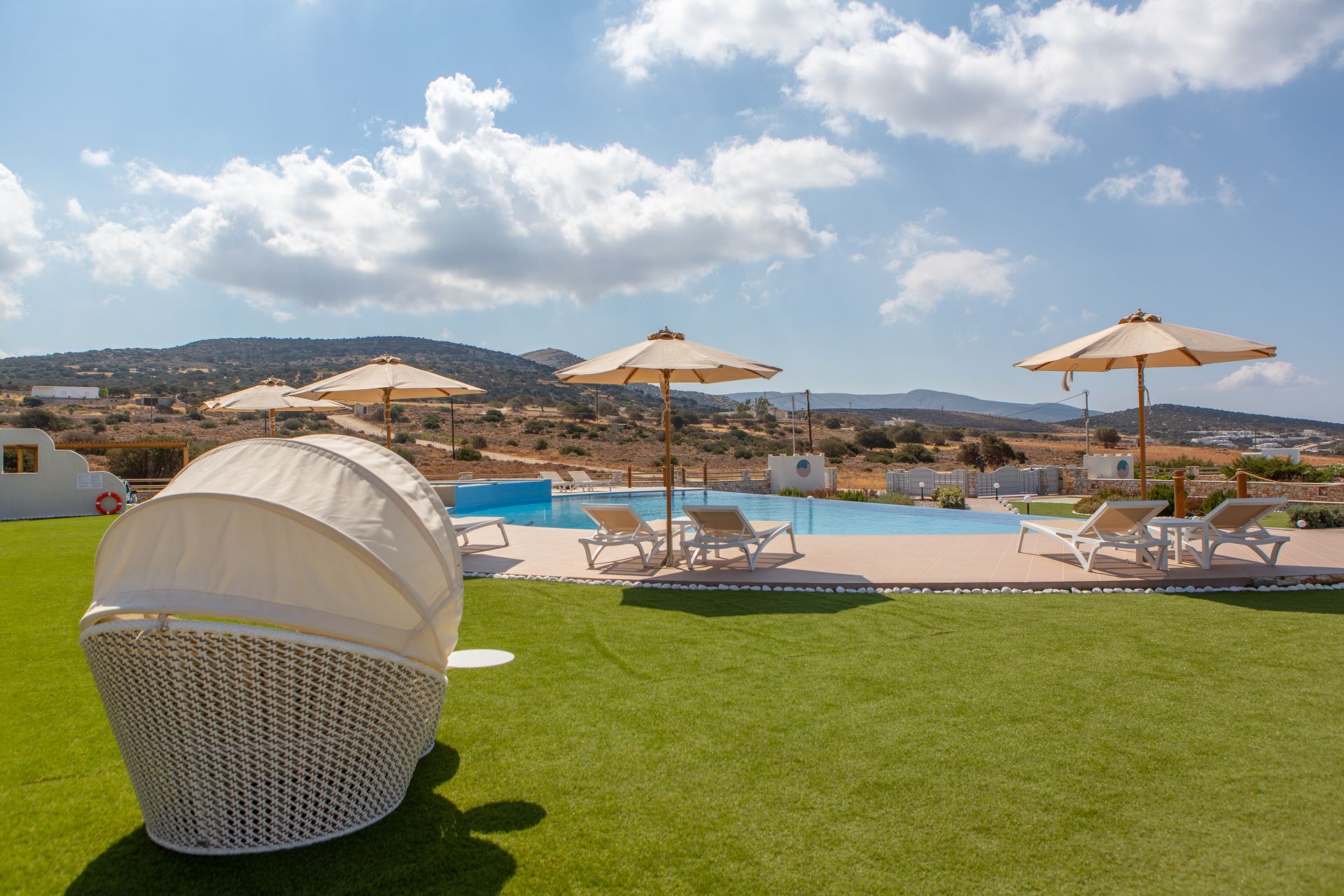Sun and Moon Villas Naxos