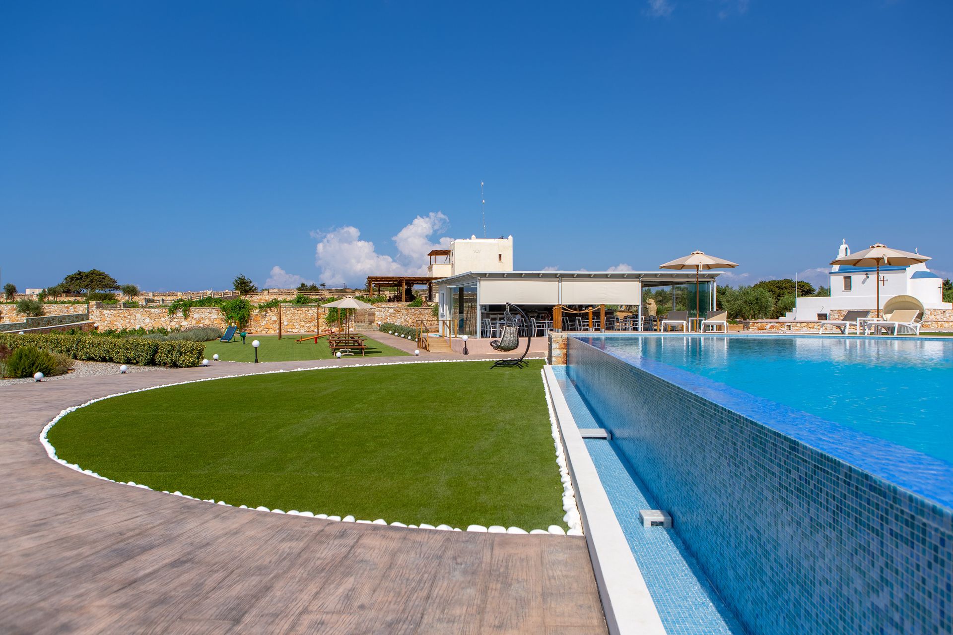 Sun and Moon Villas Naxos
