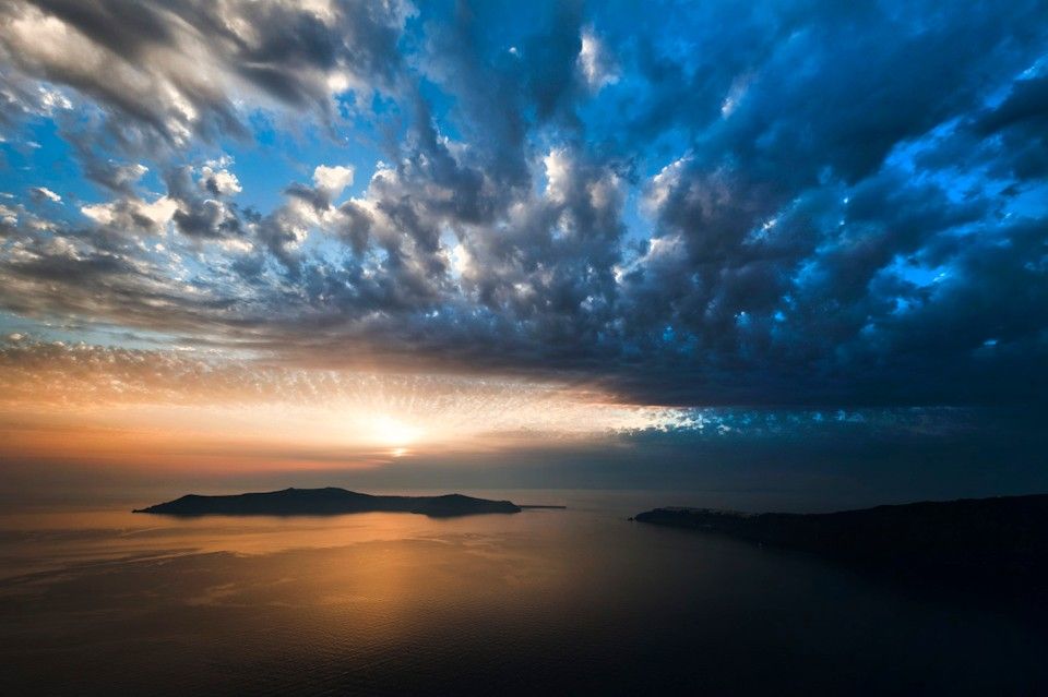 Regina Mare Santorini