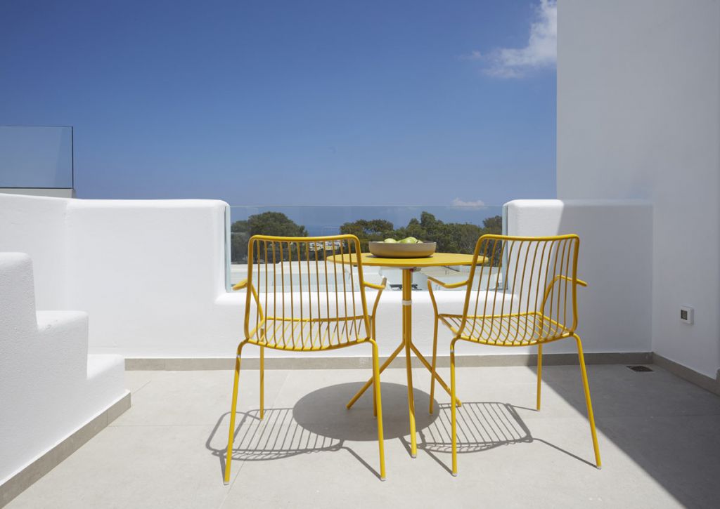 Altera Pars Suites Santorini
