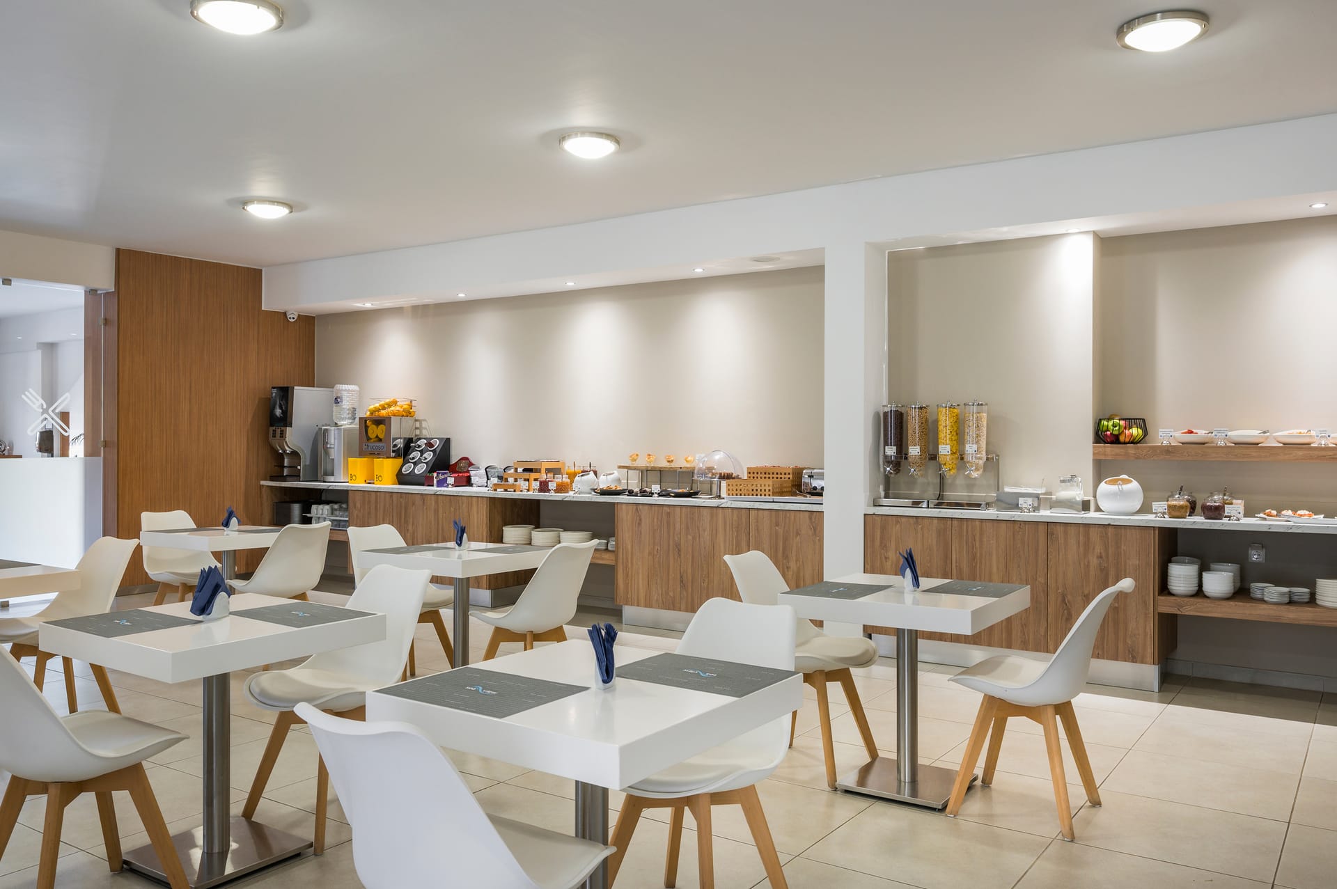 Sea View Hotel & Apartments