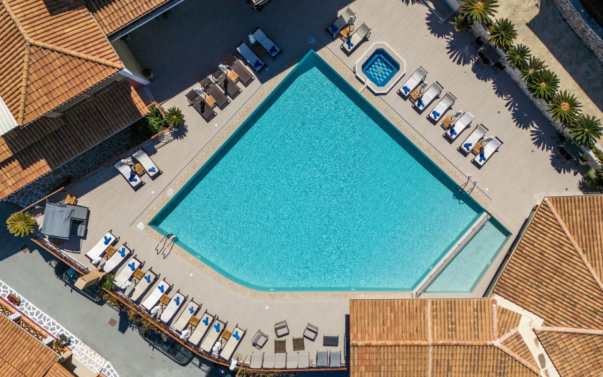 Sea View Village Studios & Apartments