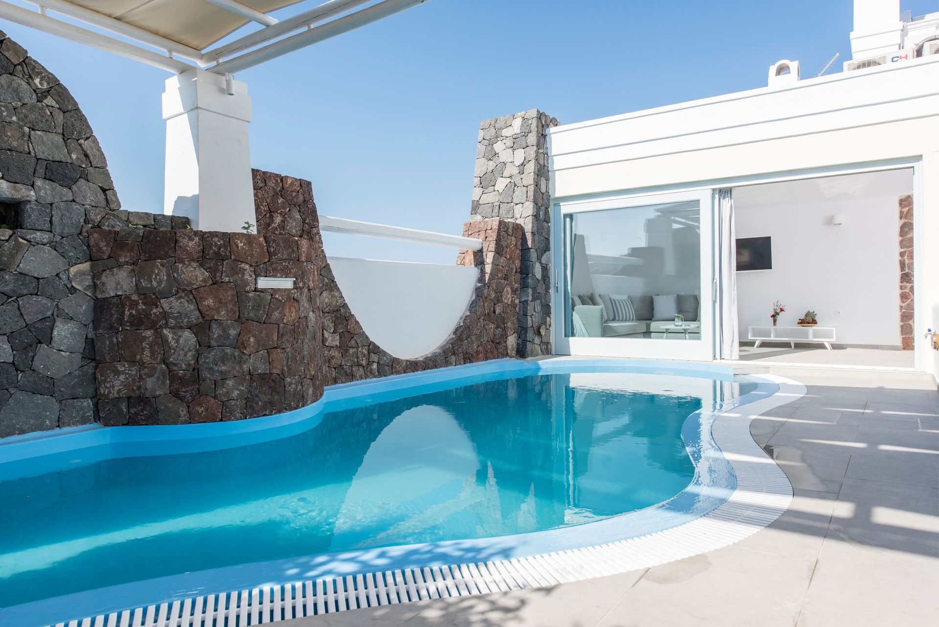 Secret Earth Villas Santorini
