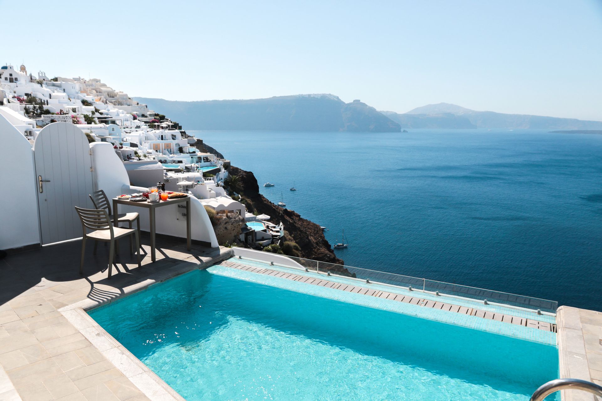 Santorini Secret Suites & Spa