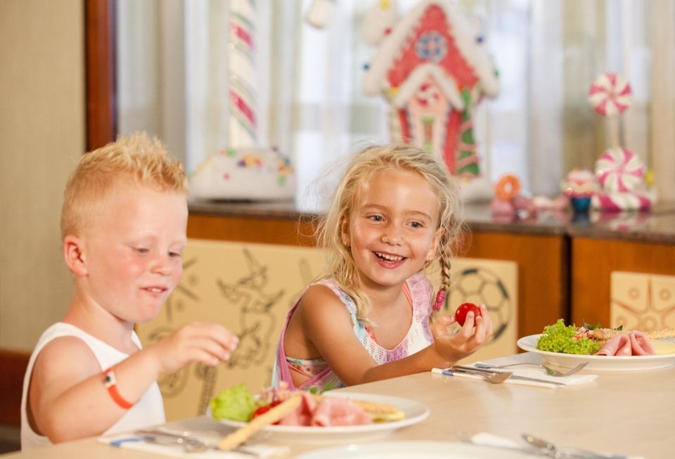 Kipriotis Village Makedonia Kids Buffer - Main restaurant