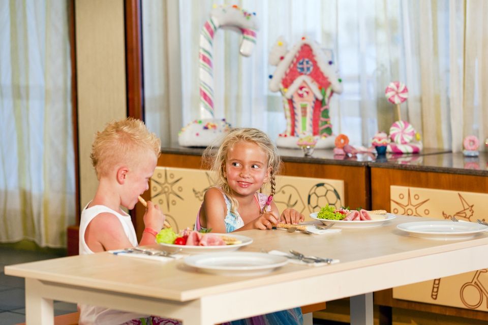Kipriotis Village Makedonia Kids Buffet - Main restaurant