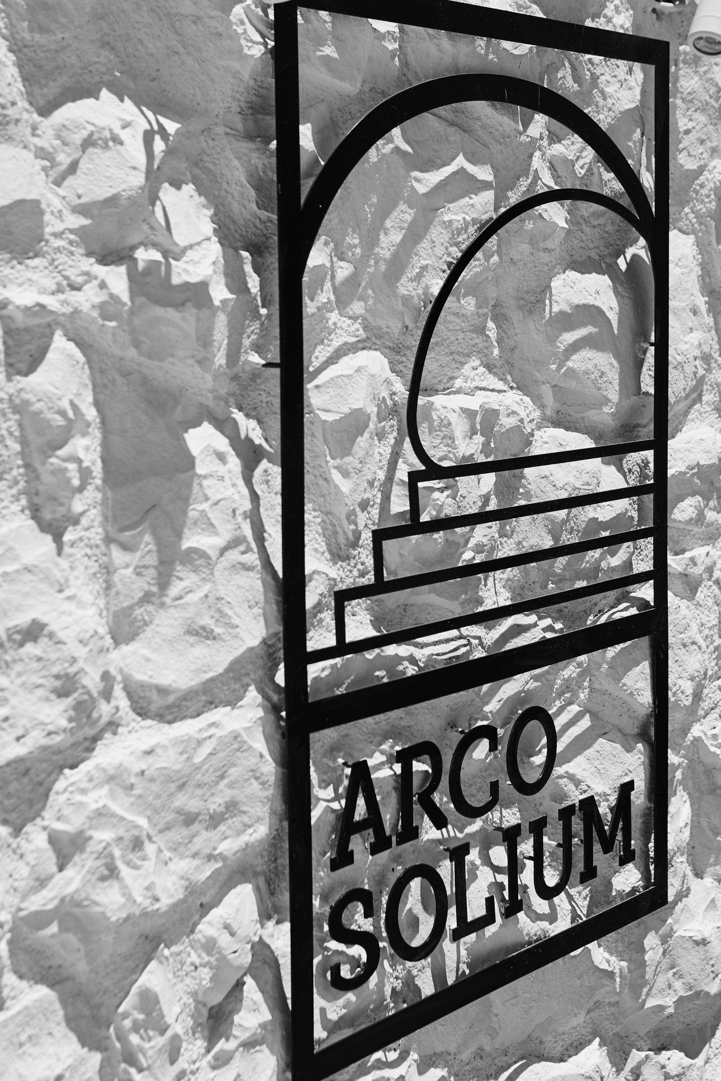 Arco Solium Suites Milos