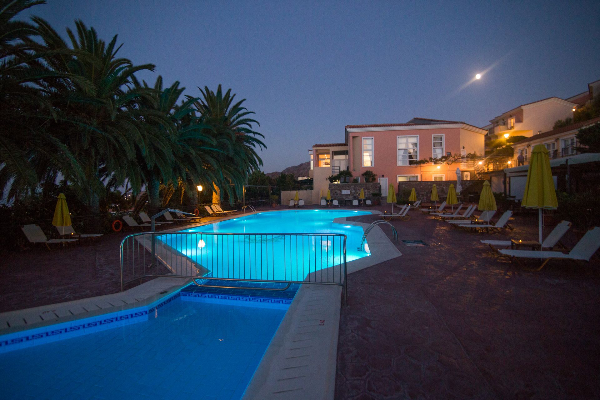 Sunrise Resort Hotel