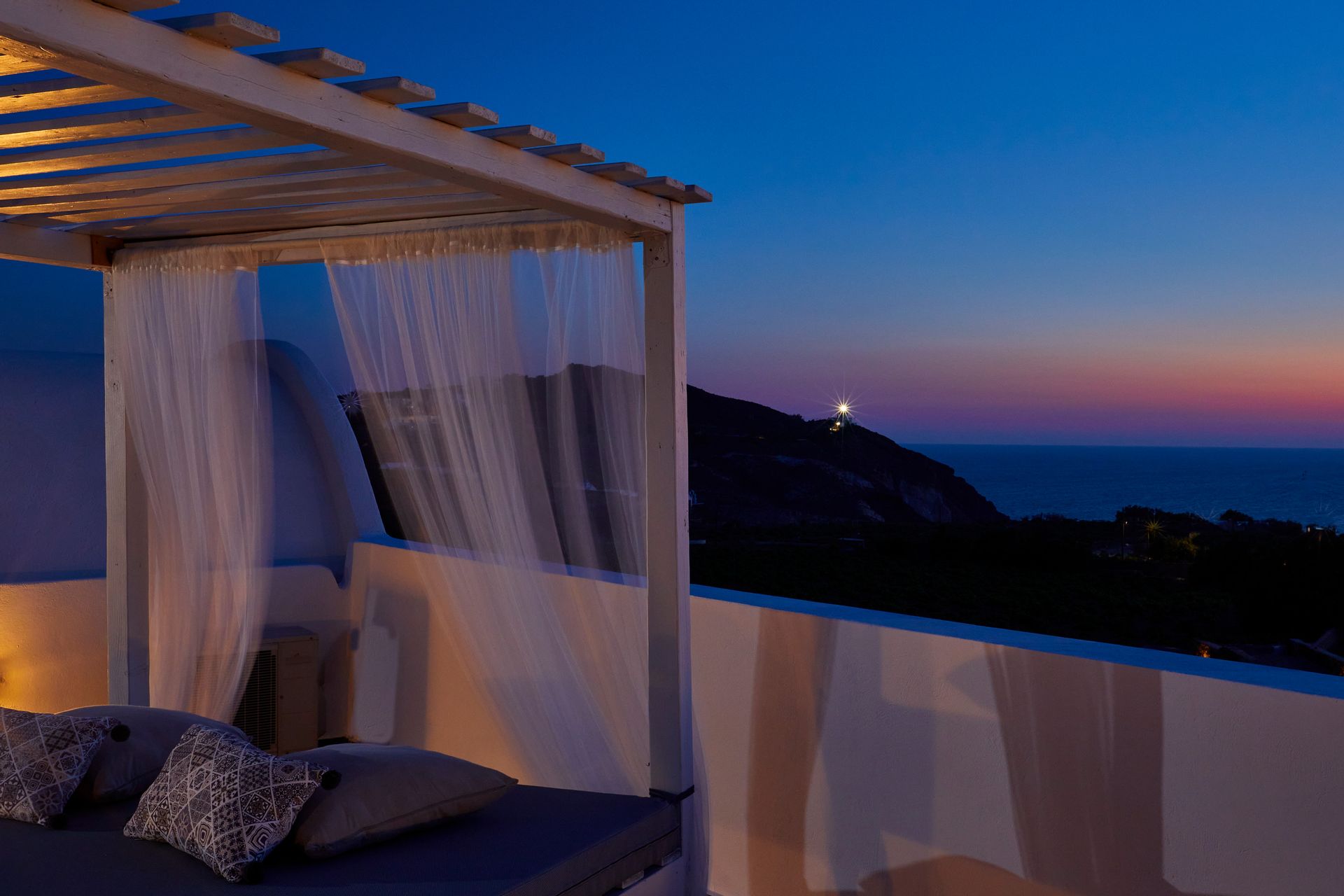 Sunset Faros Santorini