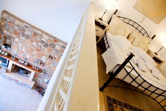 Tholaria Boutique Hotel