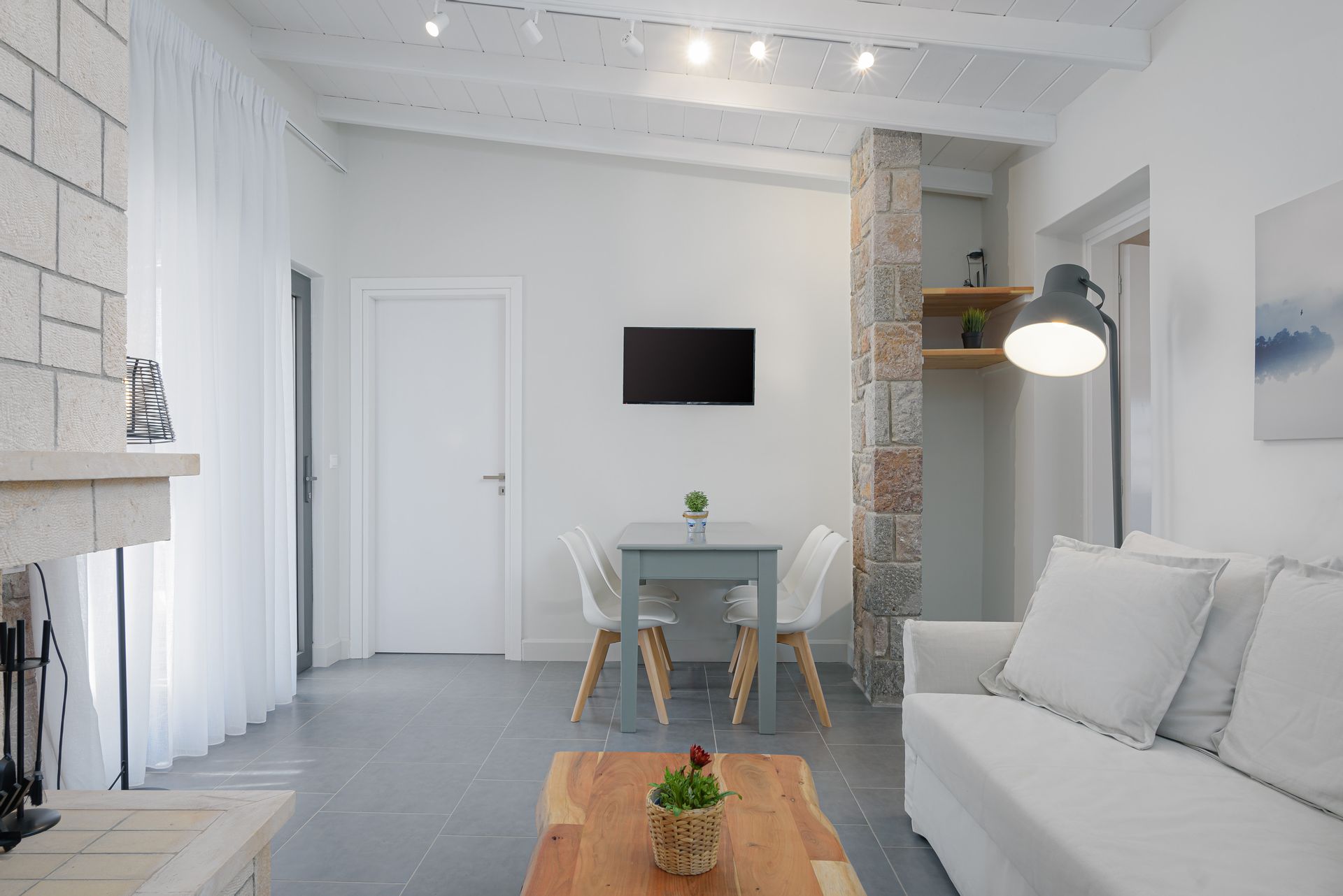 Villa Tzikides Aegina