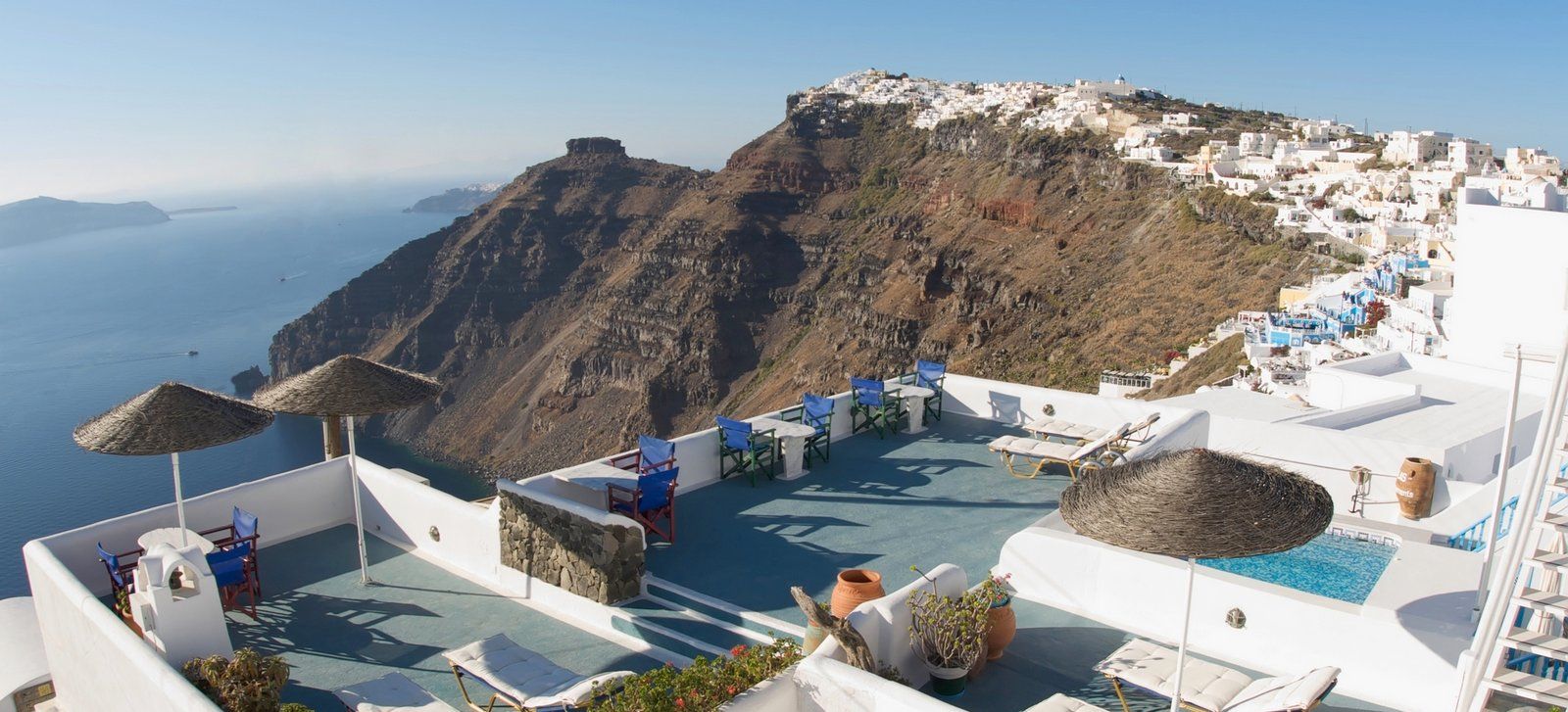 Vallas Apartments & Villas Santorini