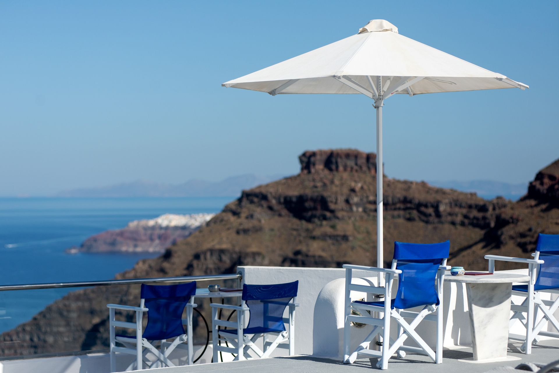 Vallas Apartments & Villas Santorini