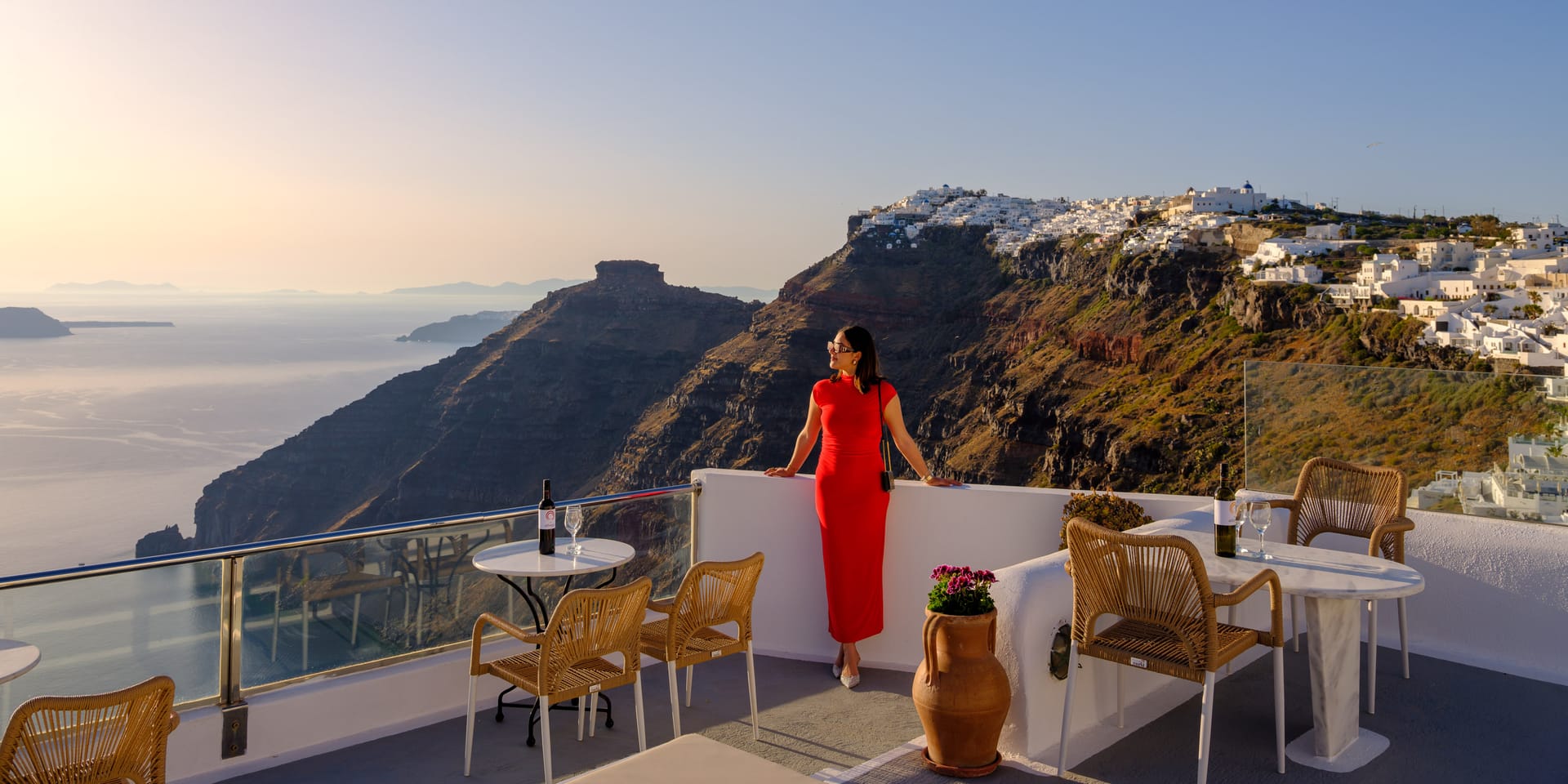 Vallas Apartments & Villas Santorini