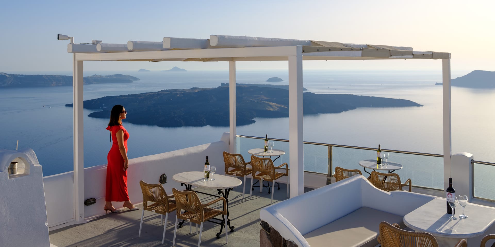 Vallas Apartments & Villas Santorini