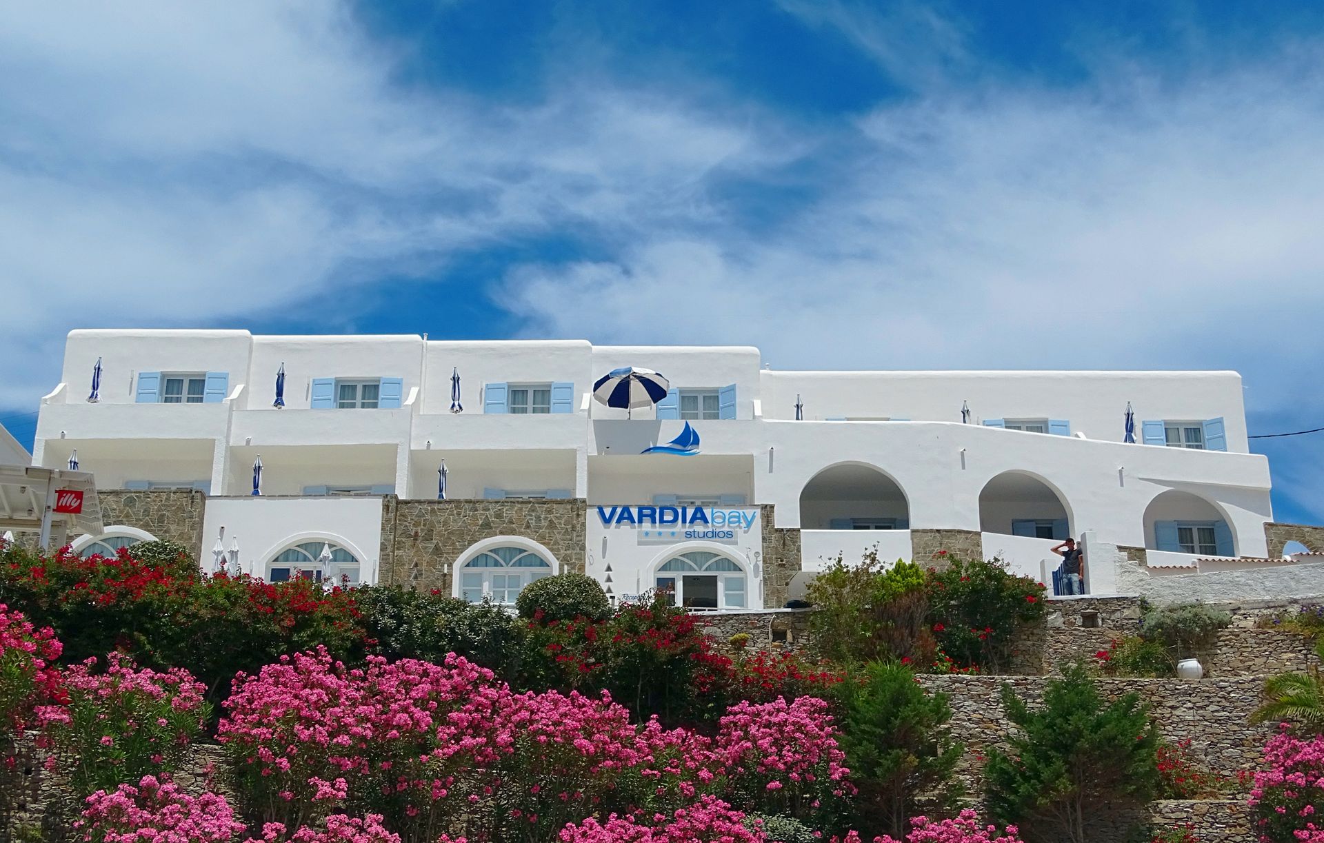 Vardia Bay Studios