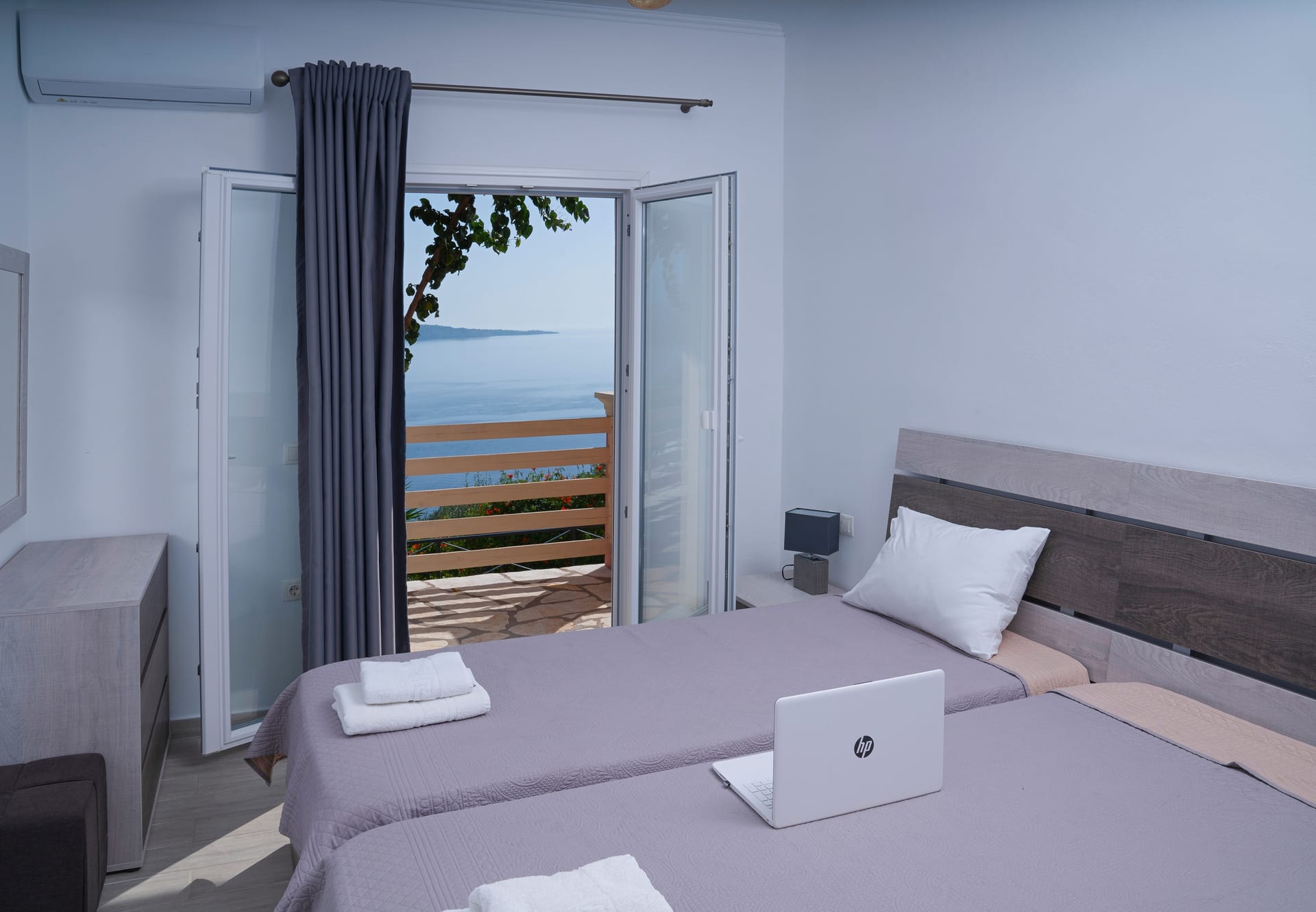 Villa Vasso Sea View Residences