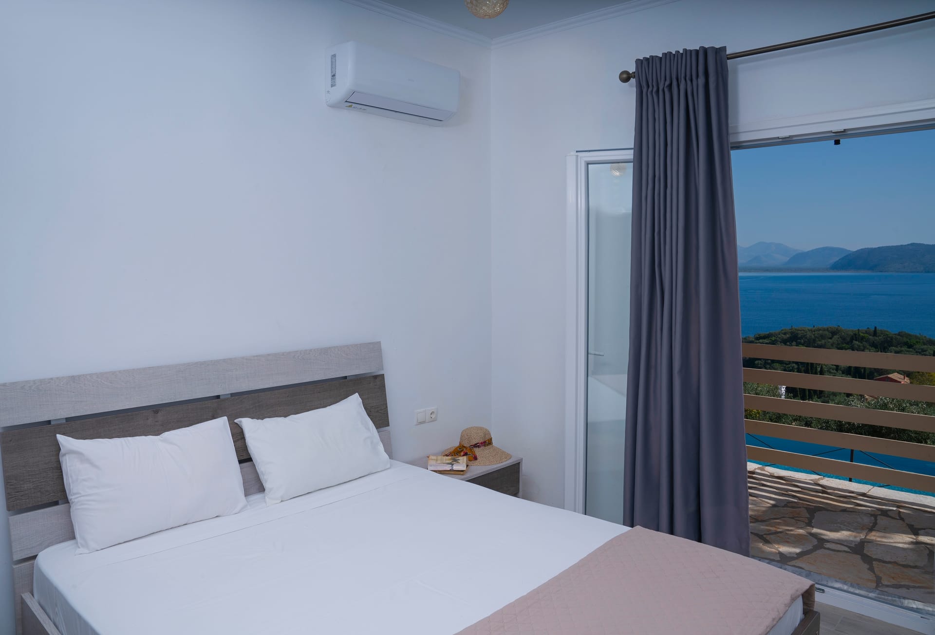 Villa Vasso Sea View Residences