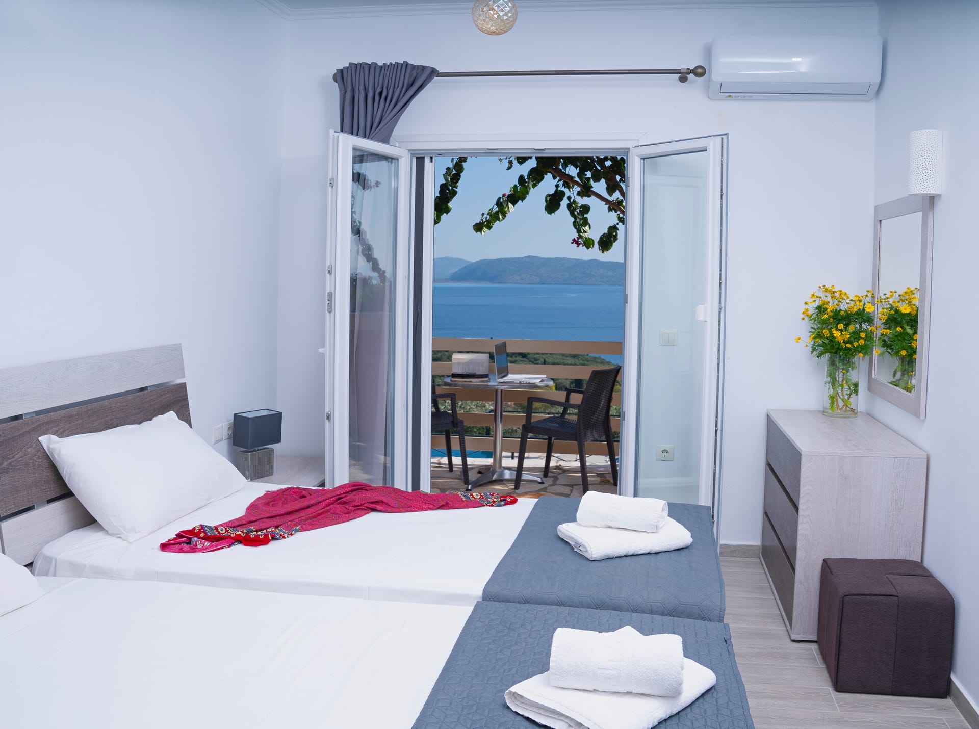 Villa Vasso Sea View Residences