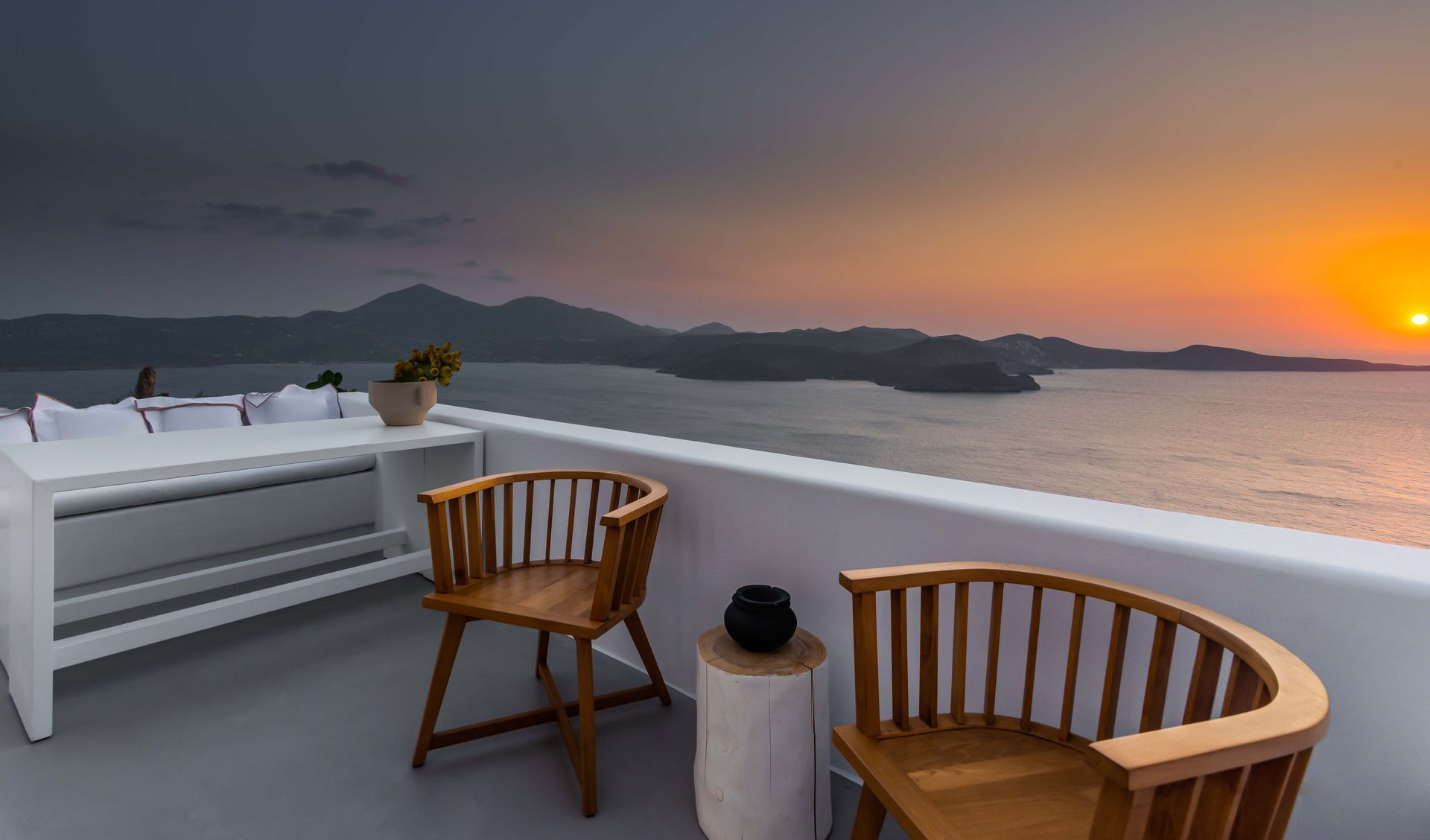 Eight Infinity Suites