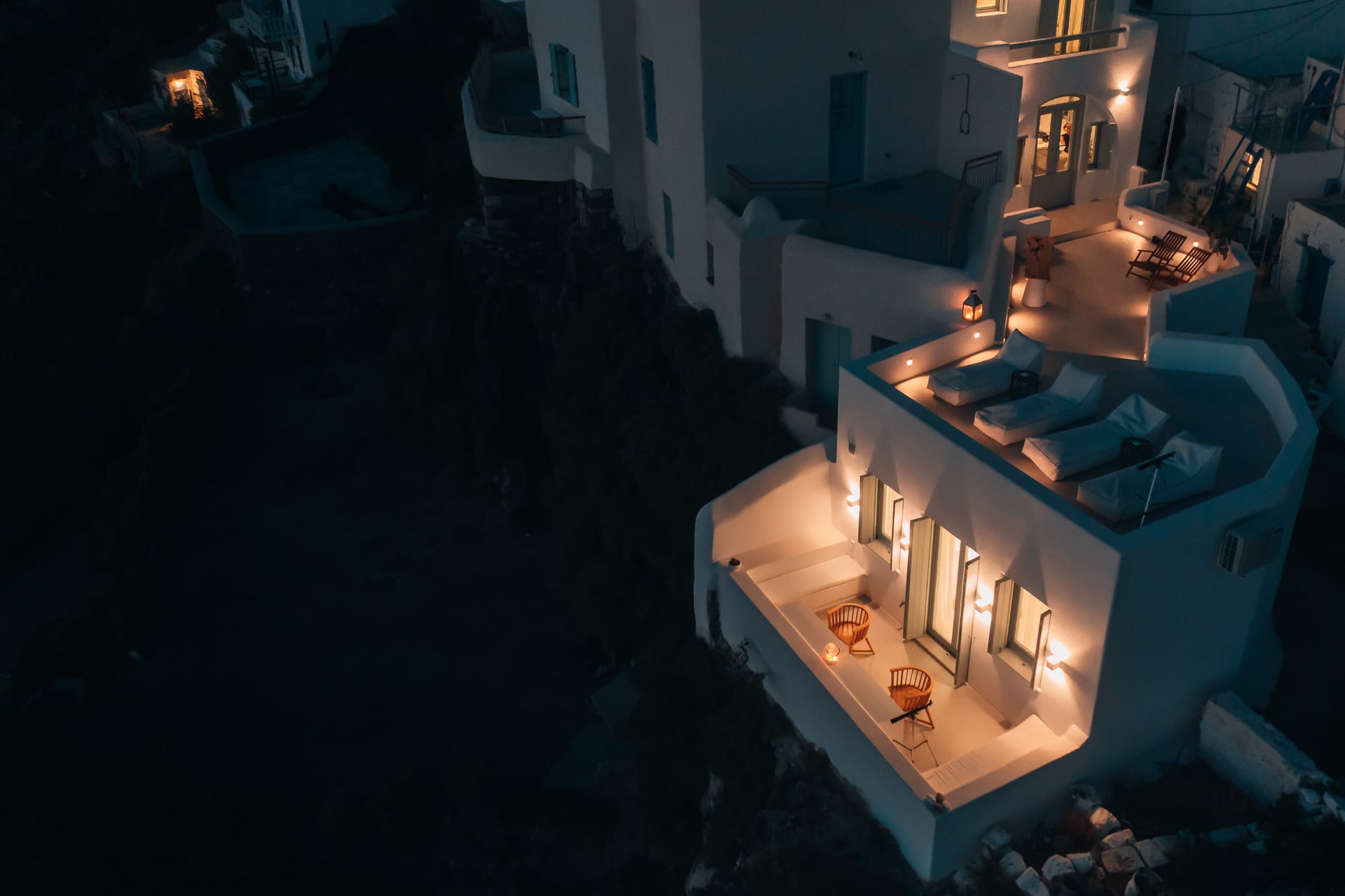 Eight Infinity Suites