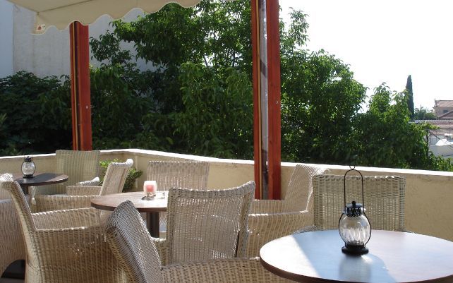 Virginia Hotel Samos