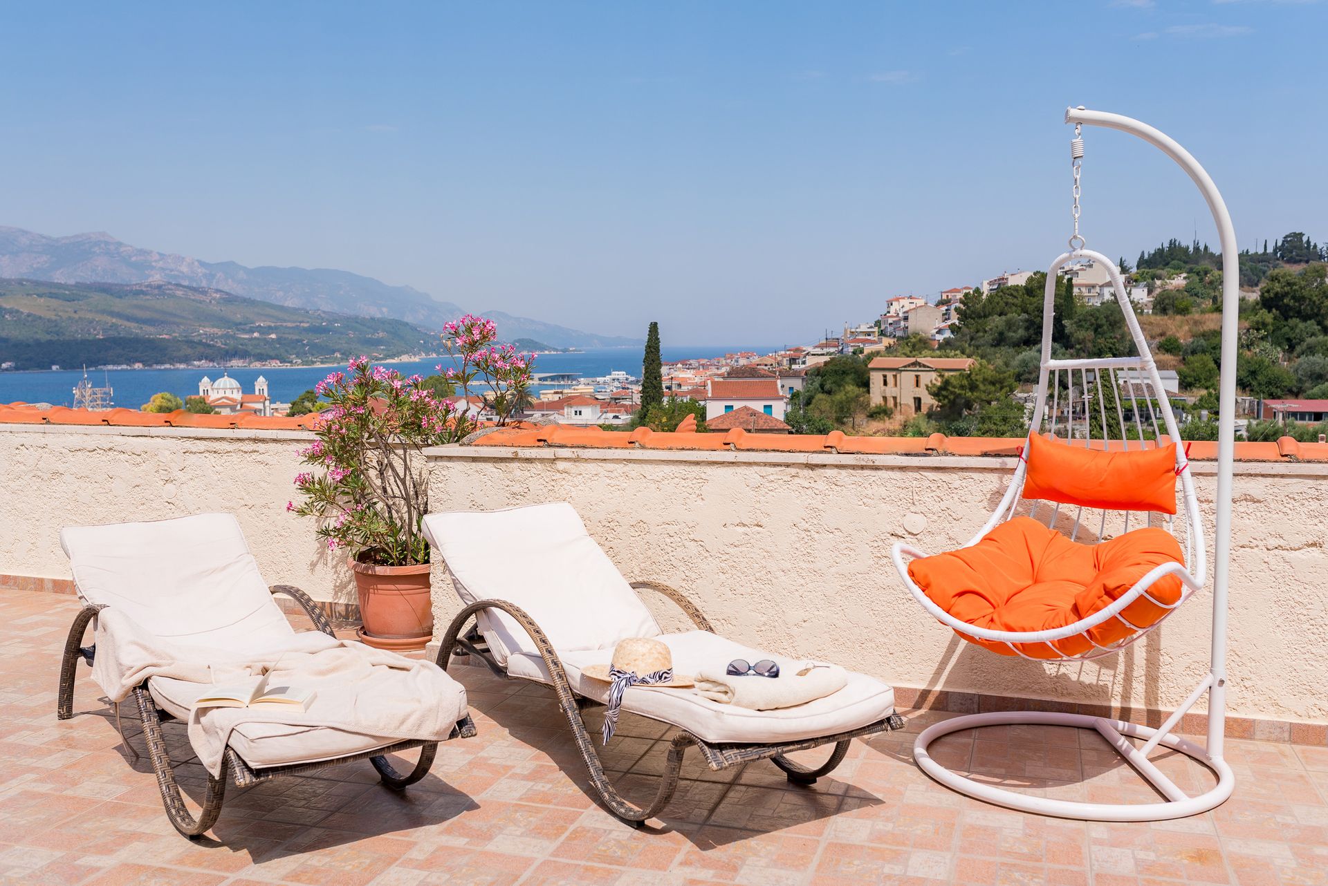 Virginia Hotel Samos