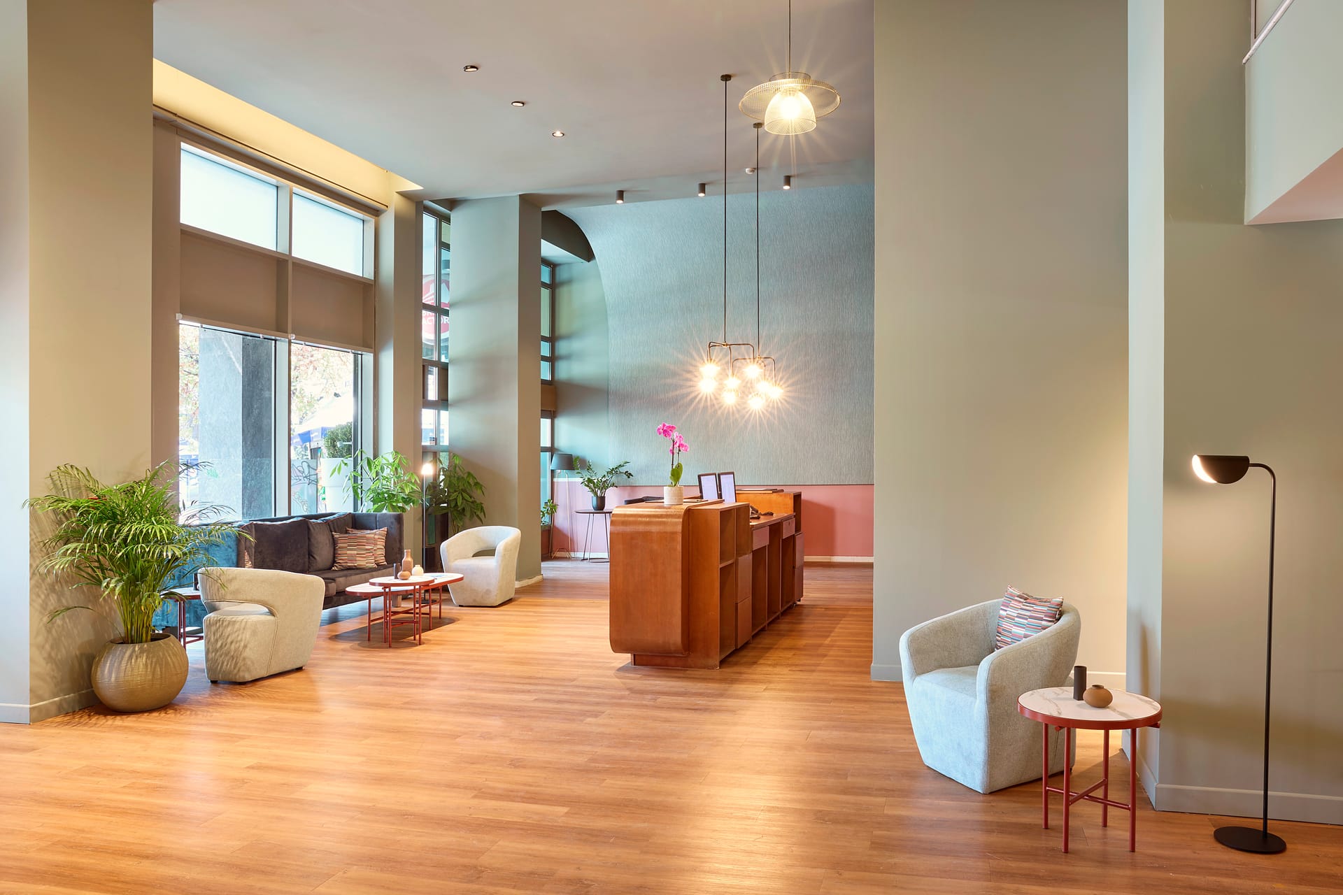 Zeus Essence Wyndham Athens Residence